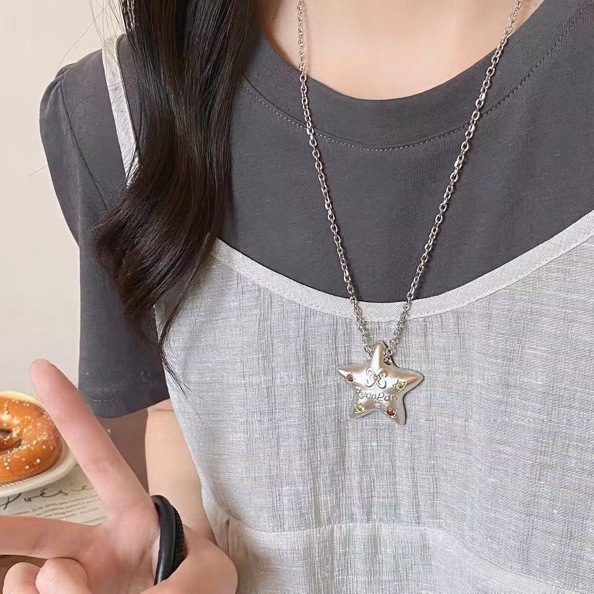 Minimalist Double Layer Starfish Necklace - DippedShop Wholesale - #2323