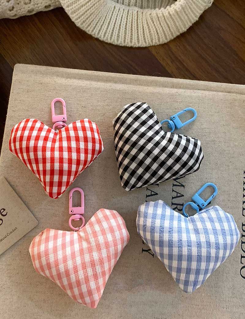 Sweet Plush Plaid Love Bow Bag Charm DP25F441