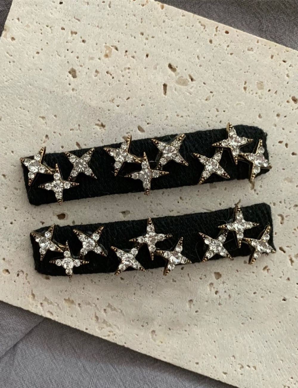 Trendy Rhinestone Star Non Crease Side Hair Clip 8AS6HCP503L