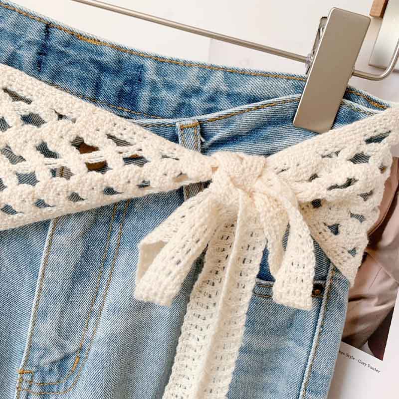 Trendy Solic Color Lace Hollow Triganle Hip Scarf 6W1SL16
