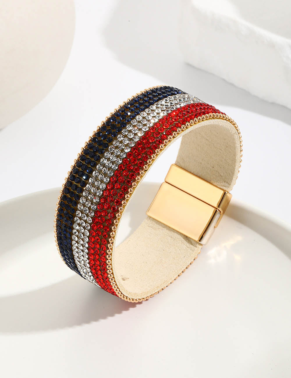 Stylish PU Leather Sparkling Diamonds Band Bracelets 8ZA6JBR139T