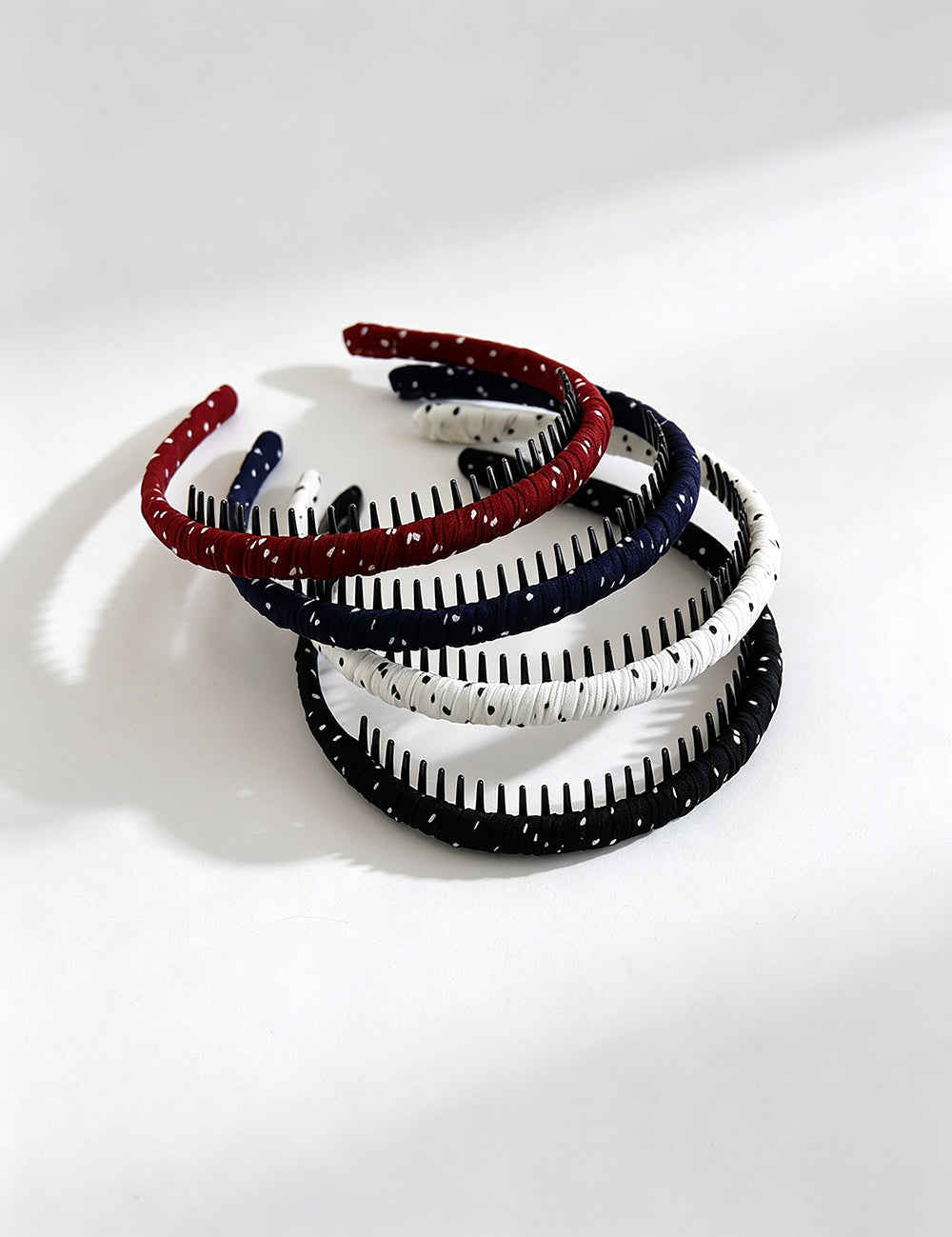 Simple Polka Dot Non-Slip Headband with Teeth 6W6HBD369