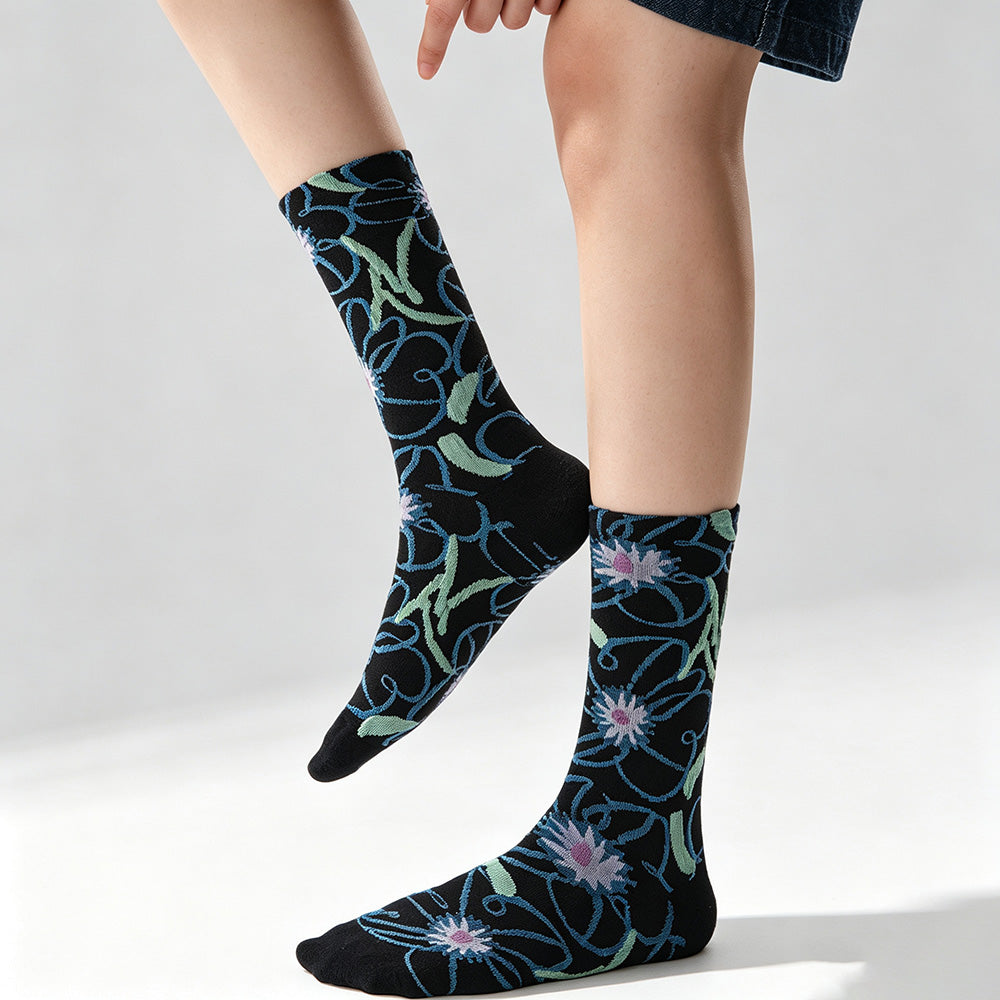 Floral Embossed Crew Socks - DippedShop Wholesale - #5827