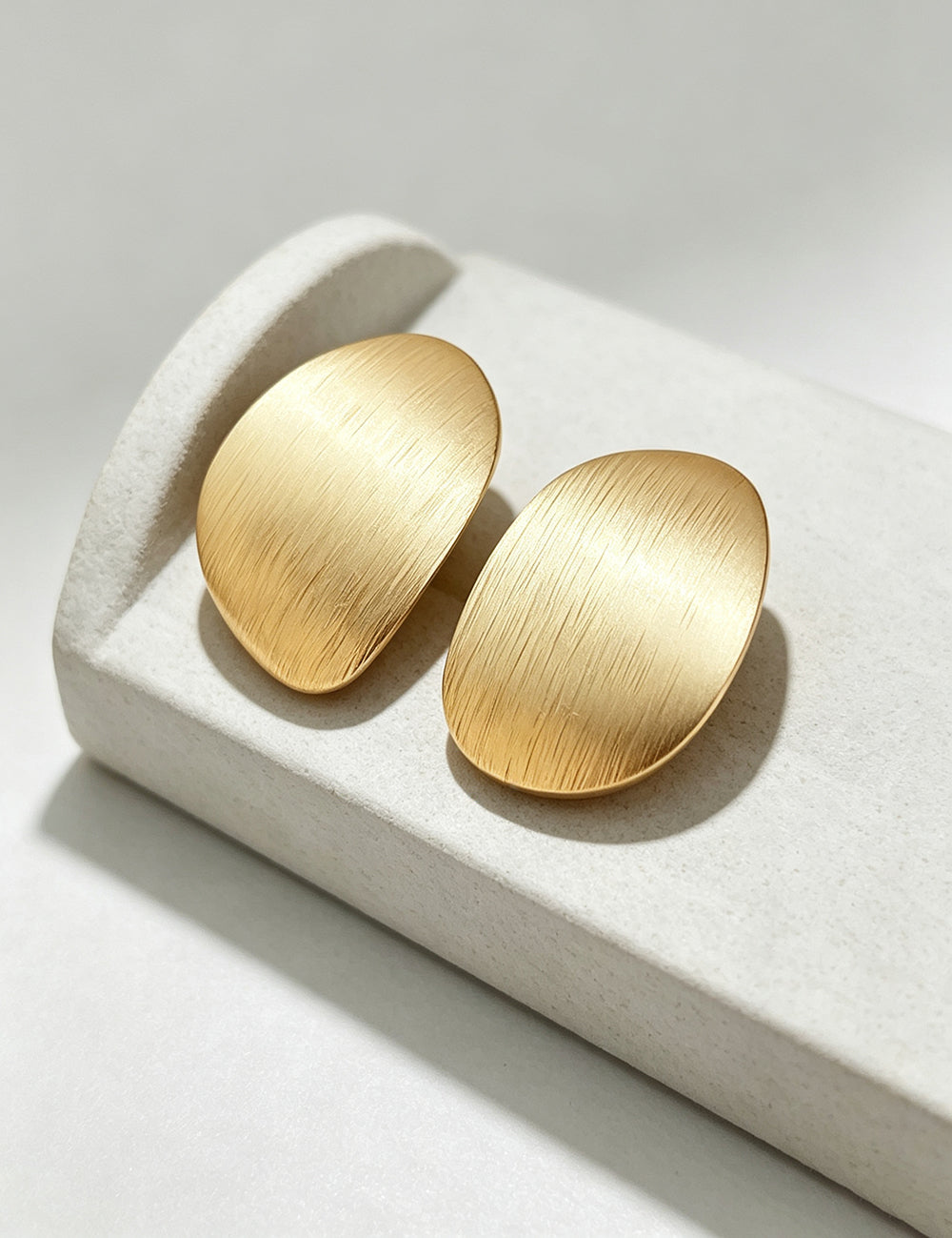 Minimalist Gold Plated Geometric Stud Earrings 6W6JER703