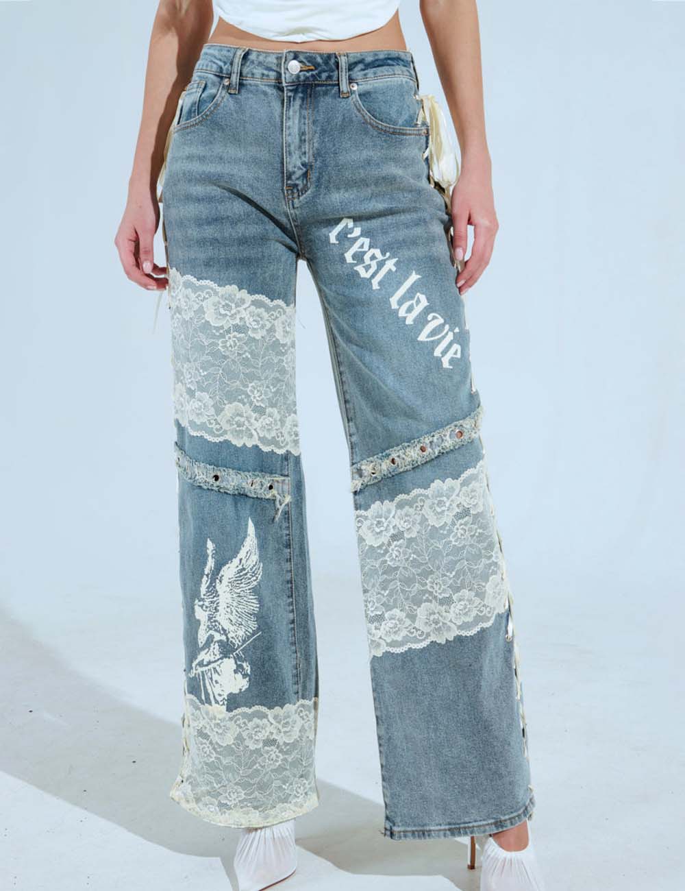 Lace Splicing Low Rise Straight Leg Jeans DP25G913