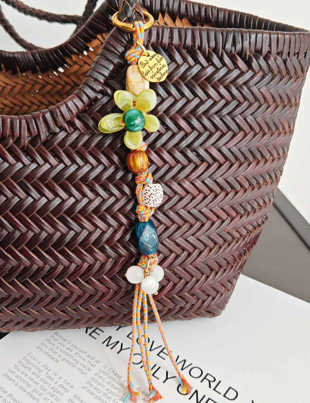 Flower Beaded Tassel Keychain - DippedShop Wholesale - #8339