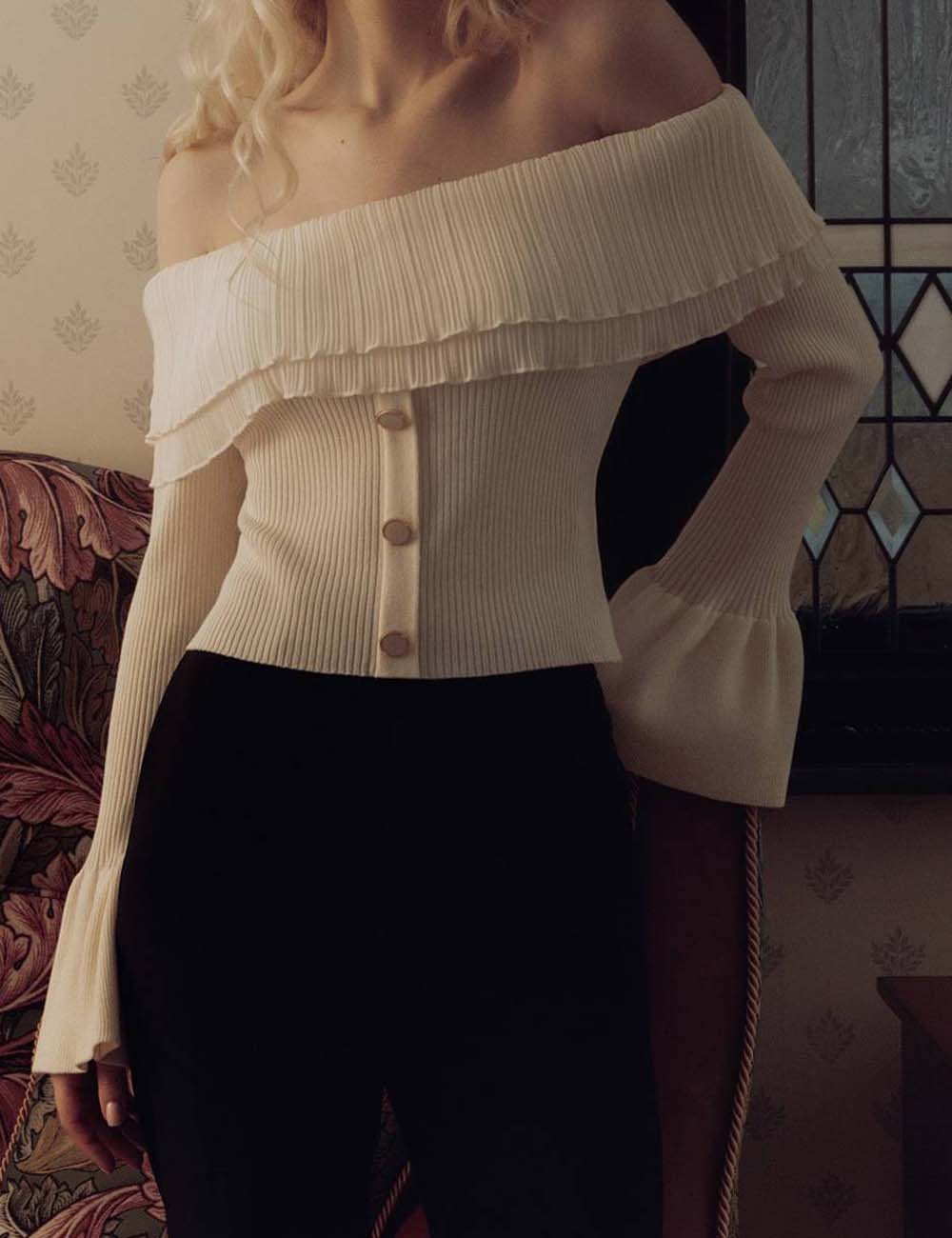 Elegant Off Shoulder Long Sleeve Knit Sweater DP25G945