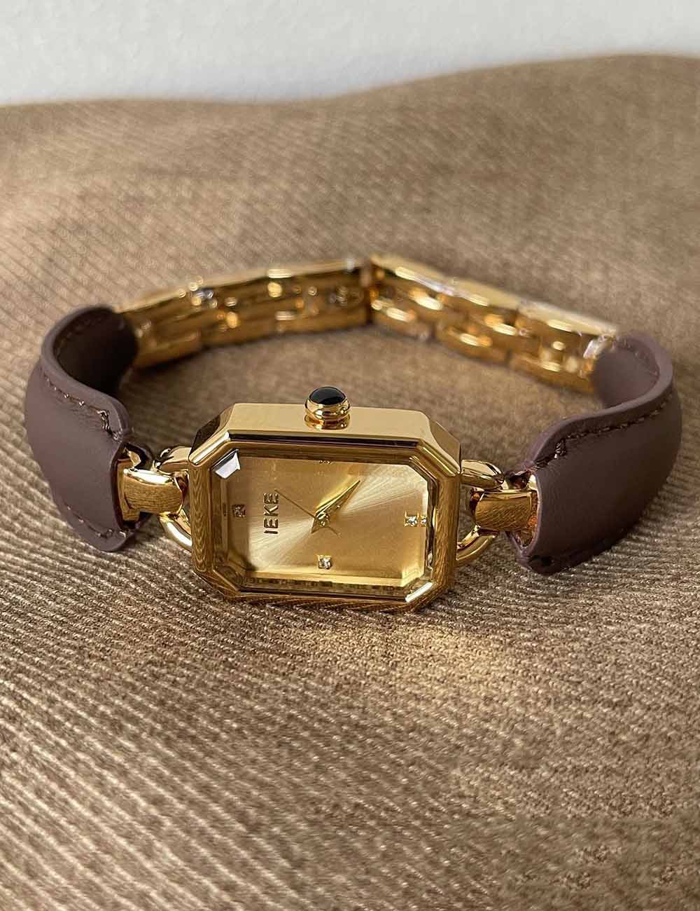 Vintge Geometric Dail Wrist Watch DP25E445
