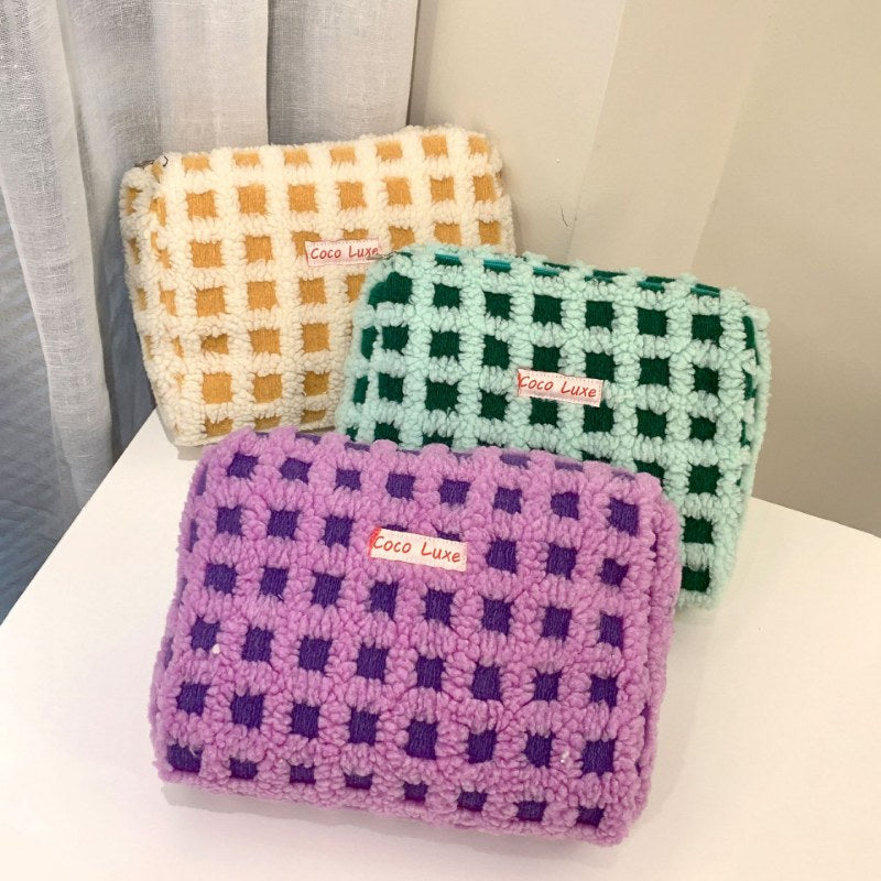 Waffle Checkerboard Plush Makeup Bag DPB2509