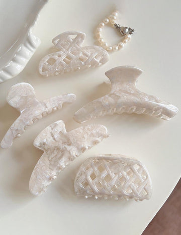 Solid Color Acetate Large Hair Claw DP25E895