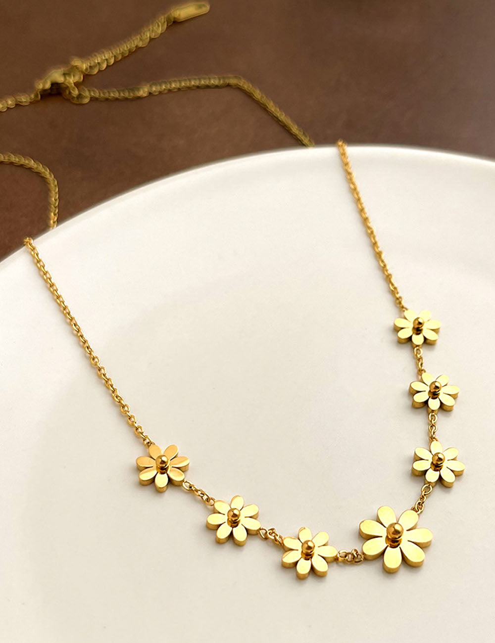 Sunflower Gold Chain Necklace - DippedShop Wholesale - #4531