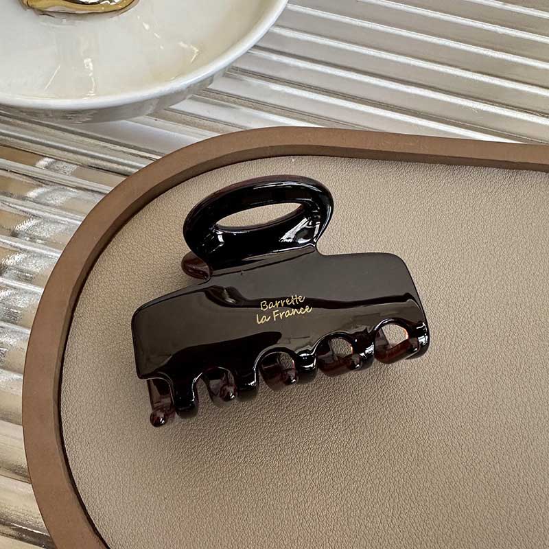 Vintage Square Medium Strong Hold Hair Claw MK2PPM6W6HCP350