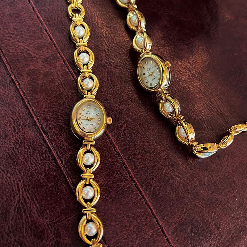 Vintage Pearl Elegant Oval Watch DP25F457