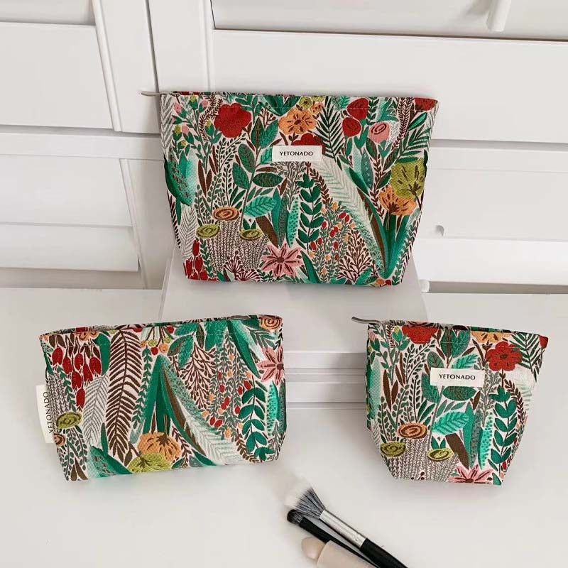 Large Capacity Floral Embroidery Cosmetic Bag MK2BW6W10BOB400
