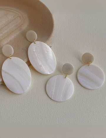Trendy Oval Shell Discs Drop Stud Earrings DP25D785