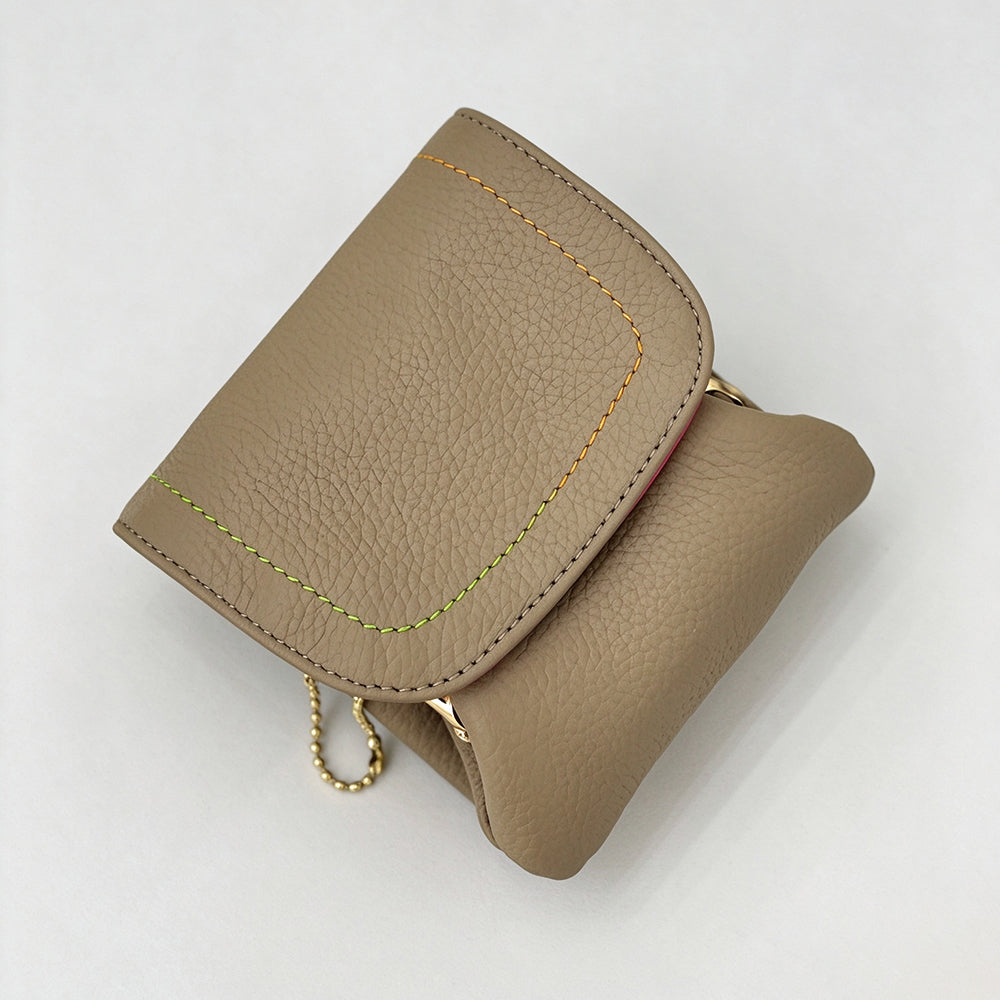 Dual Compartment Kiss Lock Short Wallet 6W10BWB307