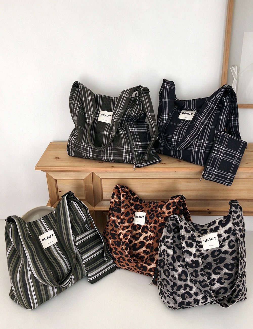 Fashion Striped Leoaprd Print Canvas Shoulder Bag 6W10BBG2485