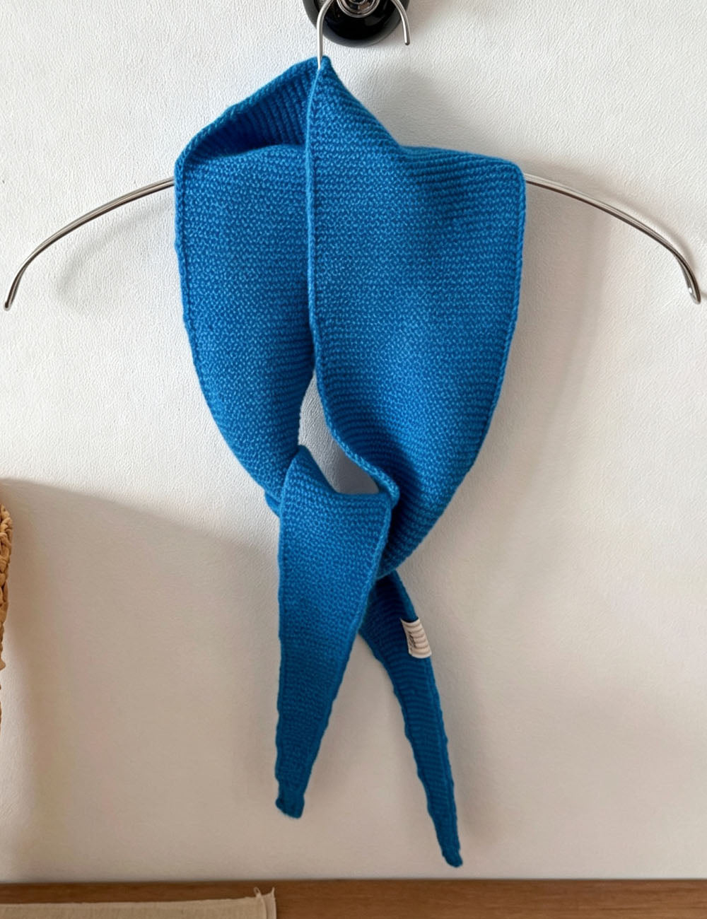 Solid Color Wool Knit Triangle Skinny Scarf 6W6NSW271