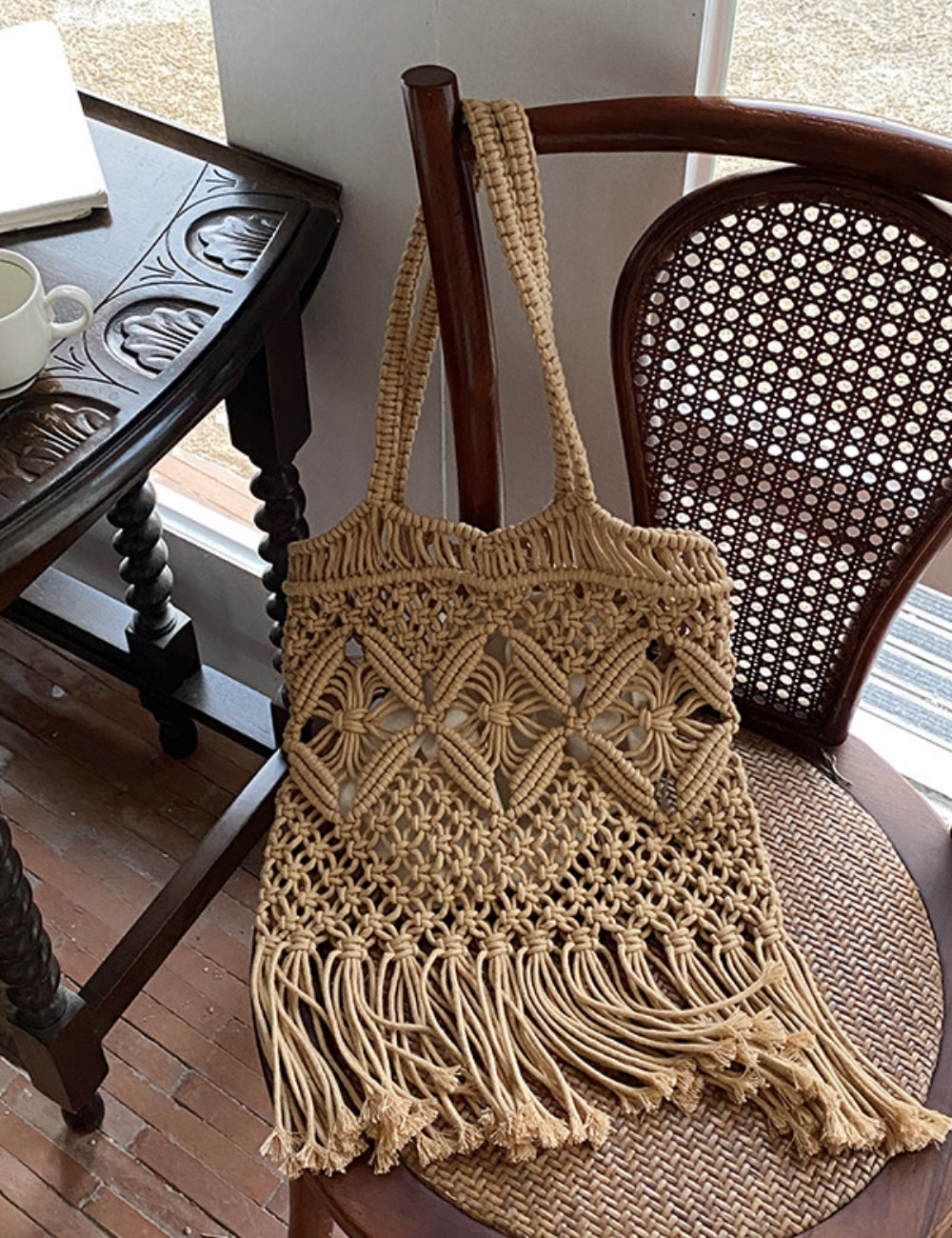 Tassel Hollow Out Shoulder Woven Bag DPWB2