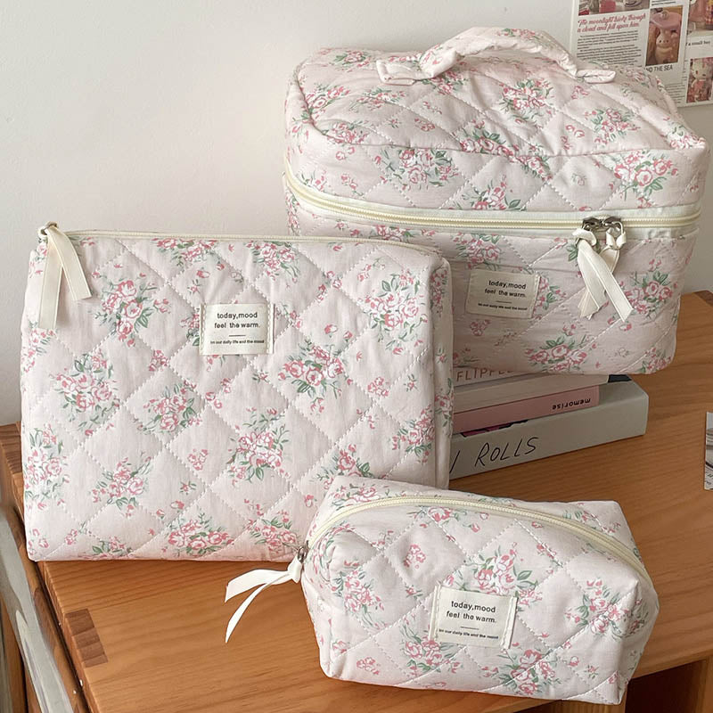 Quilted Floral Storage Bag - DippedShop Wholesale - #6851