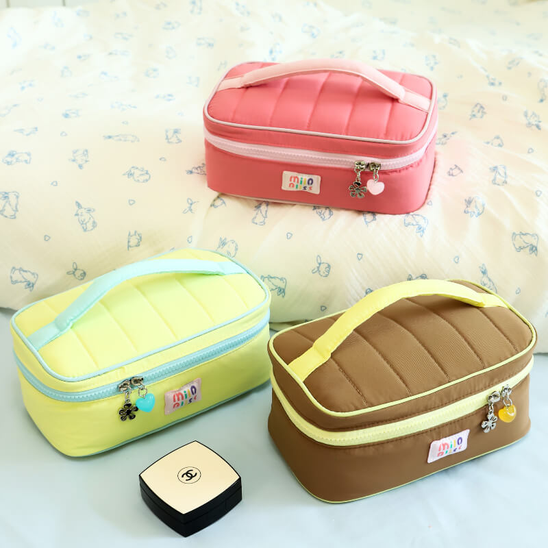 Simple Large Capacity Portable Makeup Bag DP25C563