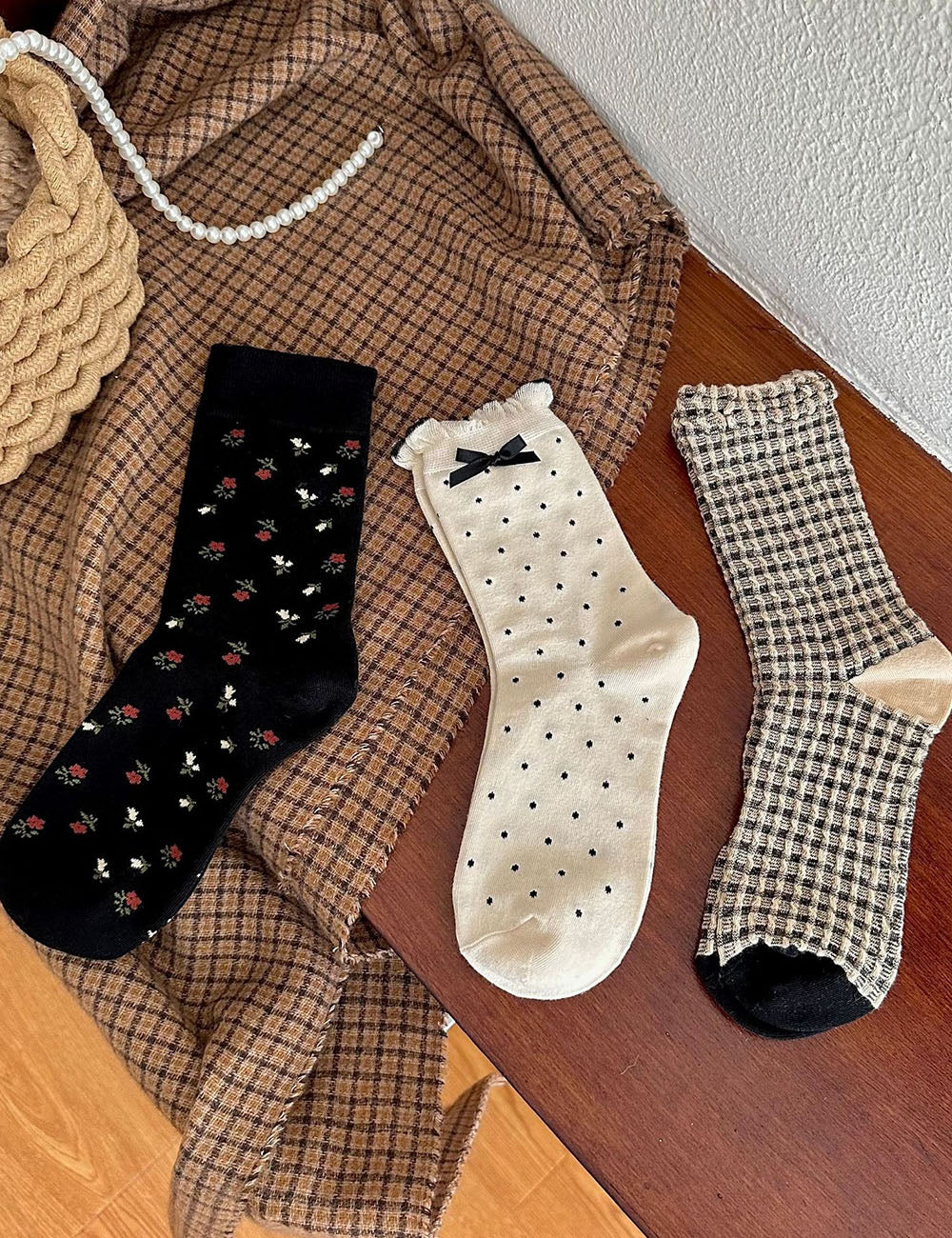 Floral Bow Crew Socks - DippedShop Wholesale - #9299