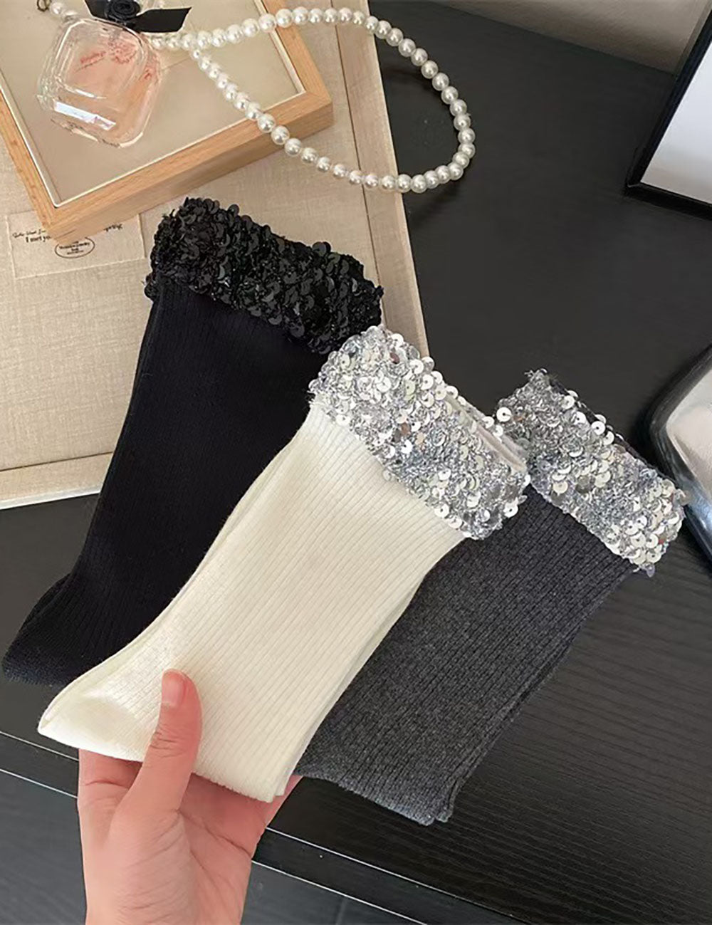 Sparkly Sequin Cuff Crew Socks 6W8FSO762