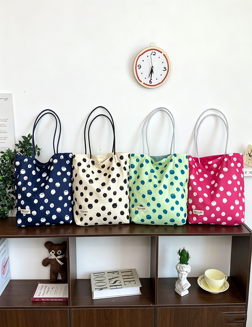 Vintage Polka Dots Reversible - DippedShop Wholesale - #2483