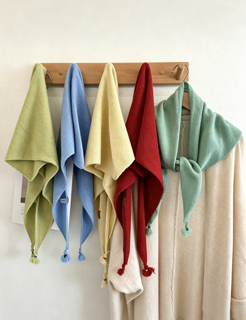 Knit Triangle Scarf - DippedShop Wholesale - #5251