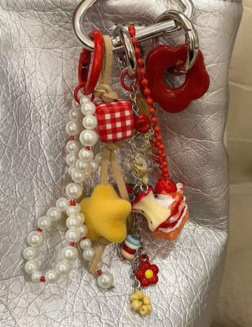 Cute Floral Strawberry Cake Keychain Bag Charm 6W10BBC406