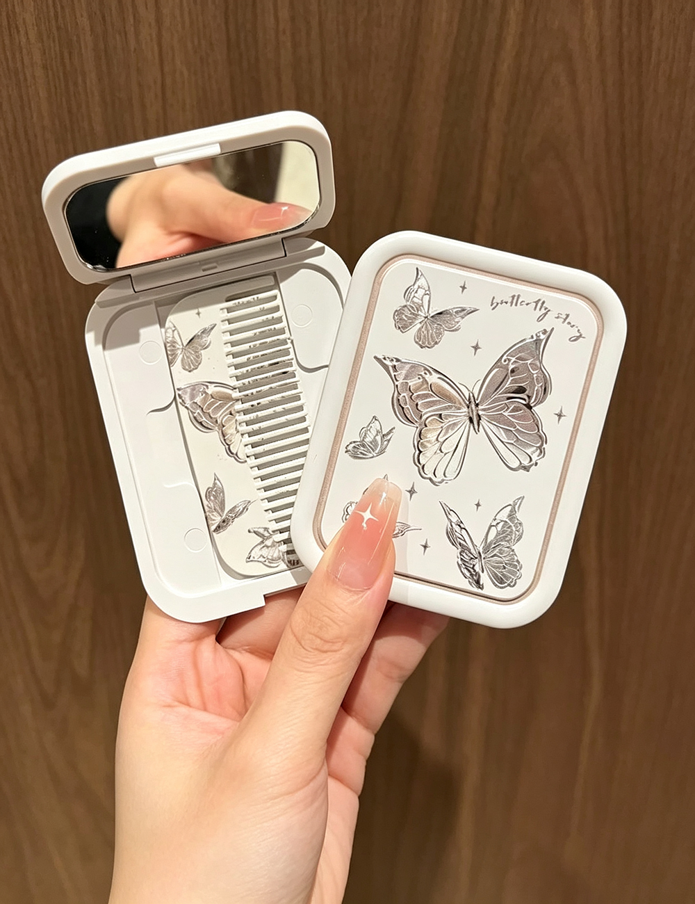 Stylish Butterfly Pattern Square Fold Makeup Mirror MK2PPFN6CT5MR47