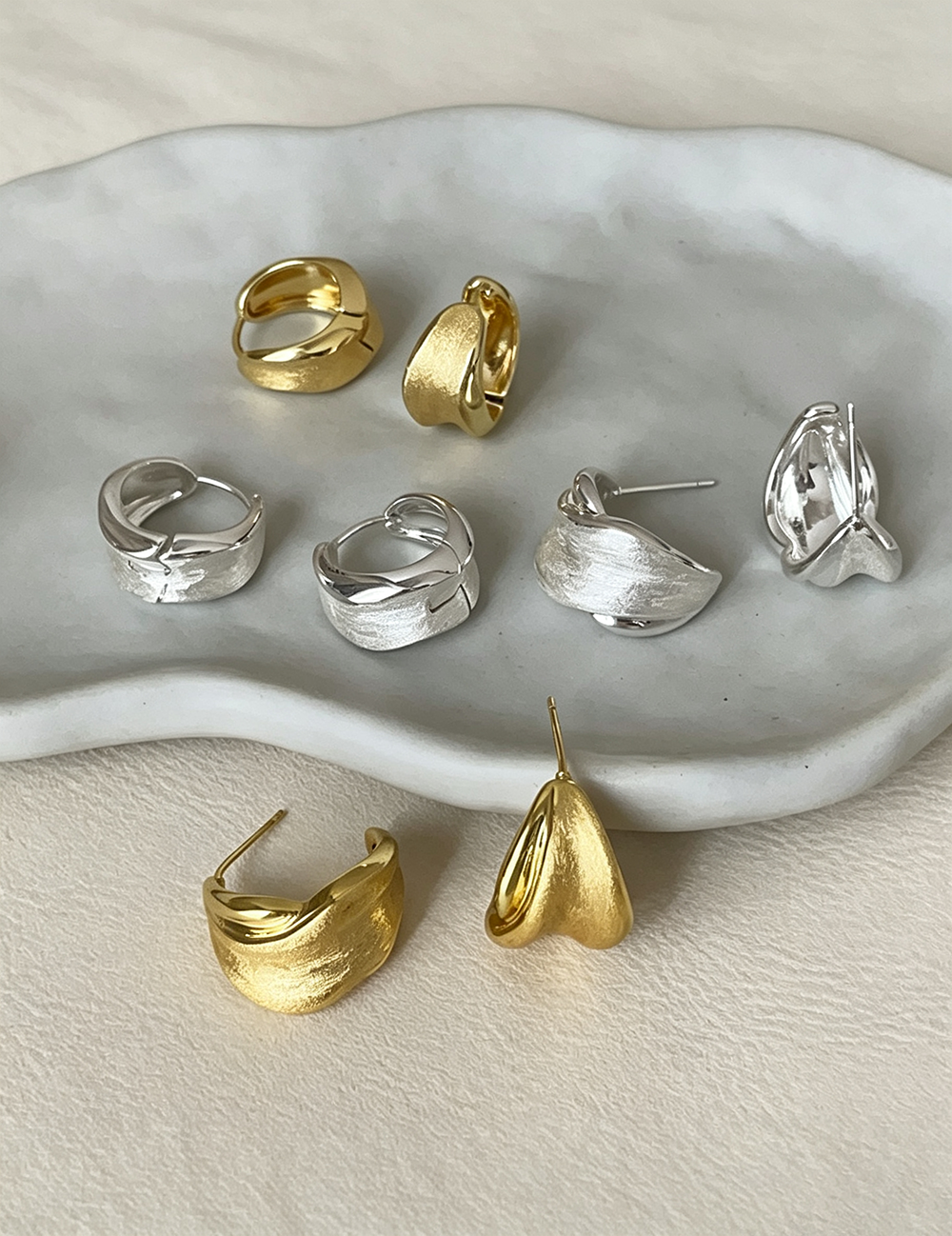 Minimalist Irregular Hoop Earrings - DippedShop Wholesale - #1235