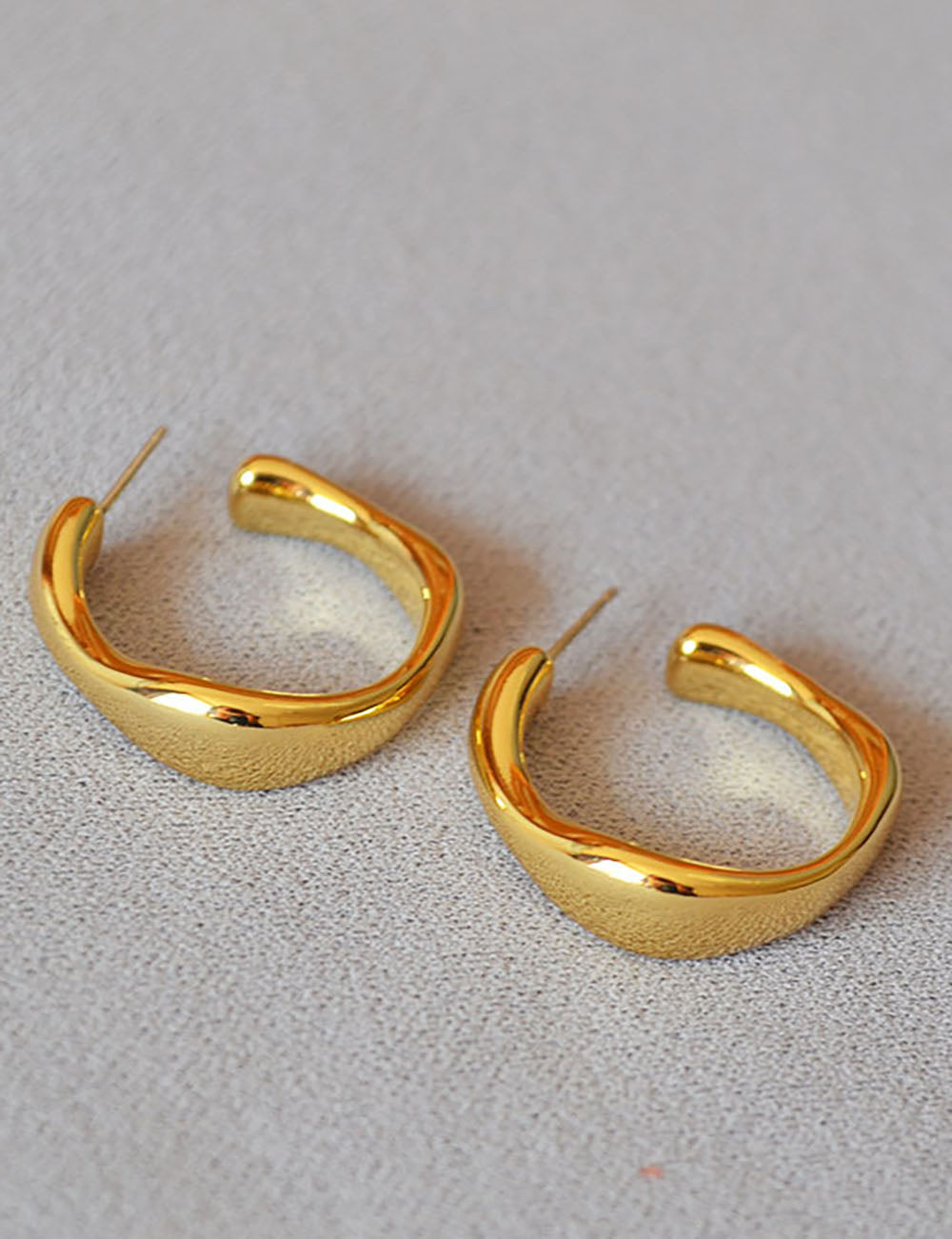 Irregular C-Shape Earrings - DippedShop Wholesale - #1459