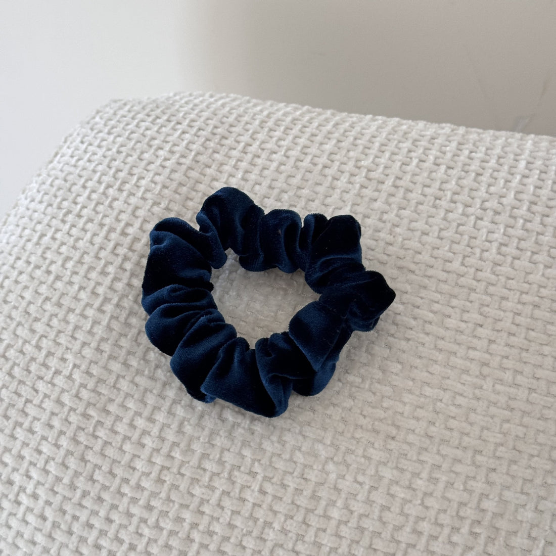 Velvet Stretchy Hair Tie - DippedShop Wholesale - #1011
