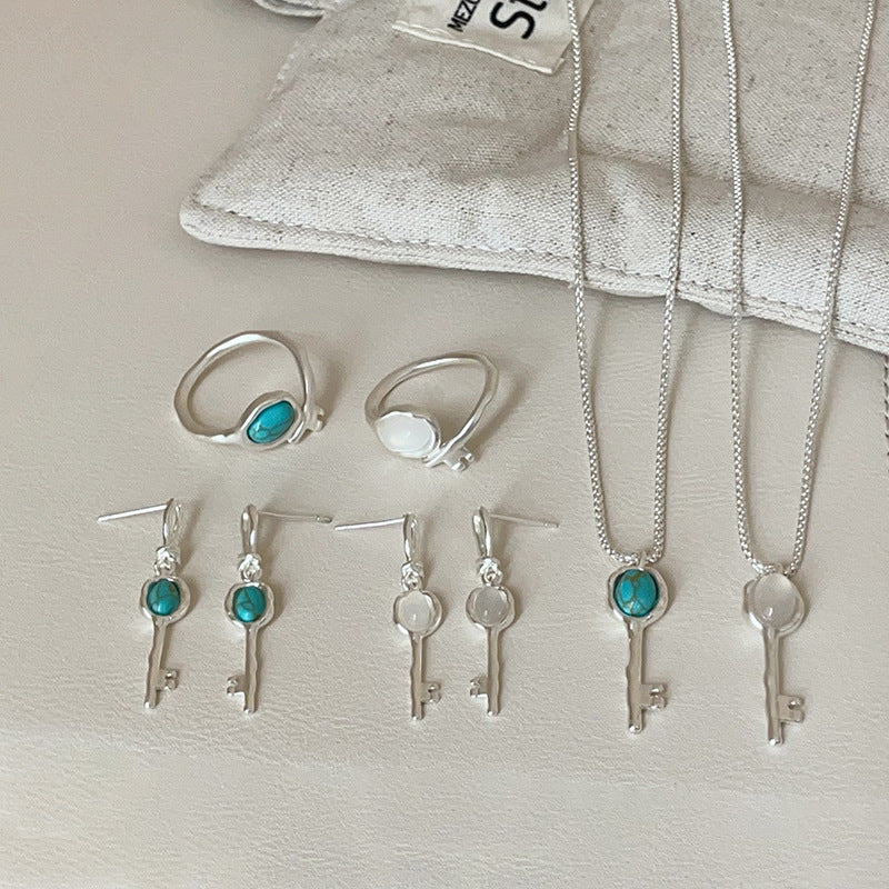 Trendy Turquoise Key Pendant Chain Necklace 6W6JNC445