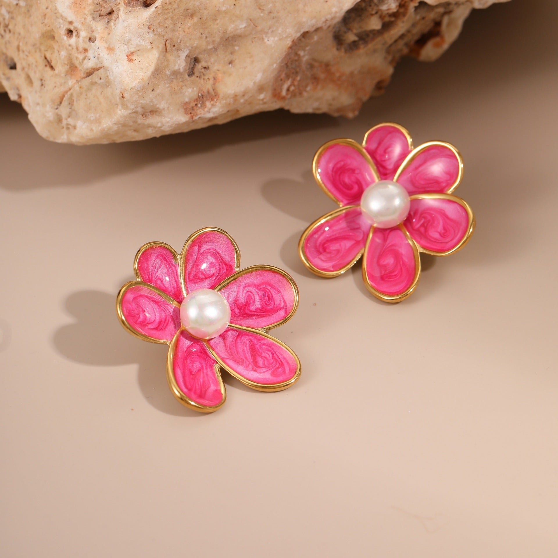 Vintage Enamel Flower Earrings - DippedShop Wholesale - #8659