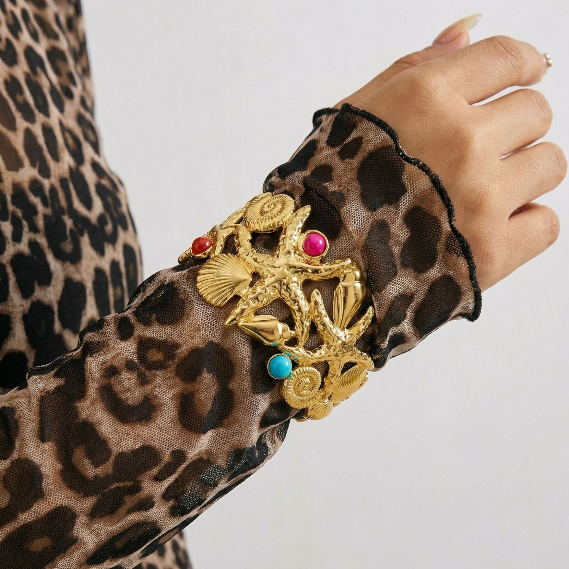 Chunky Gold Plated Embossed Open Cuff Bracelet 6W6JBR591