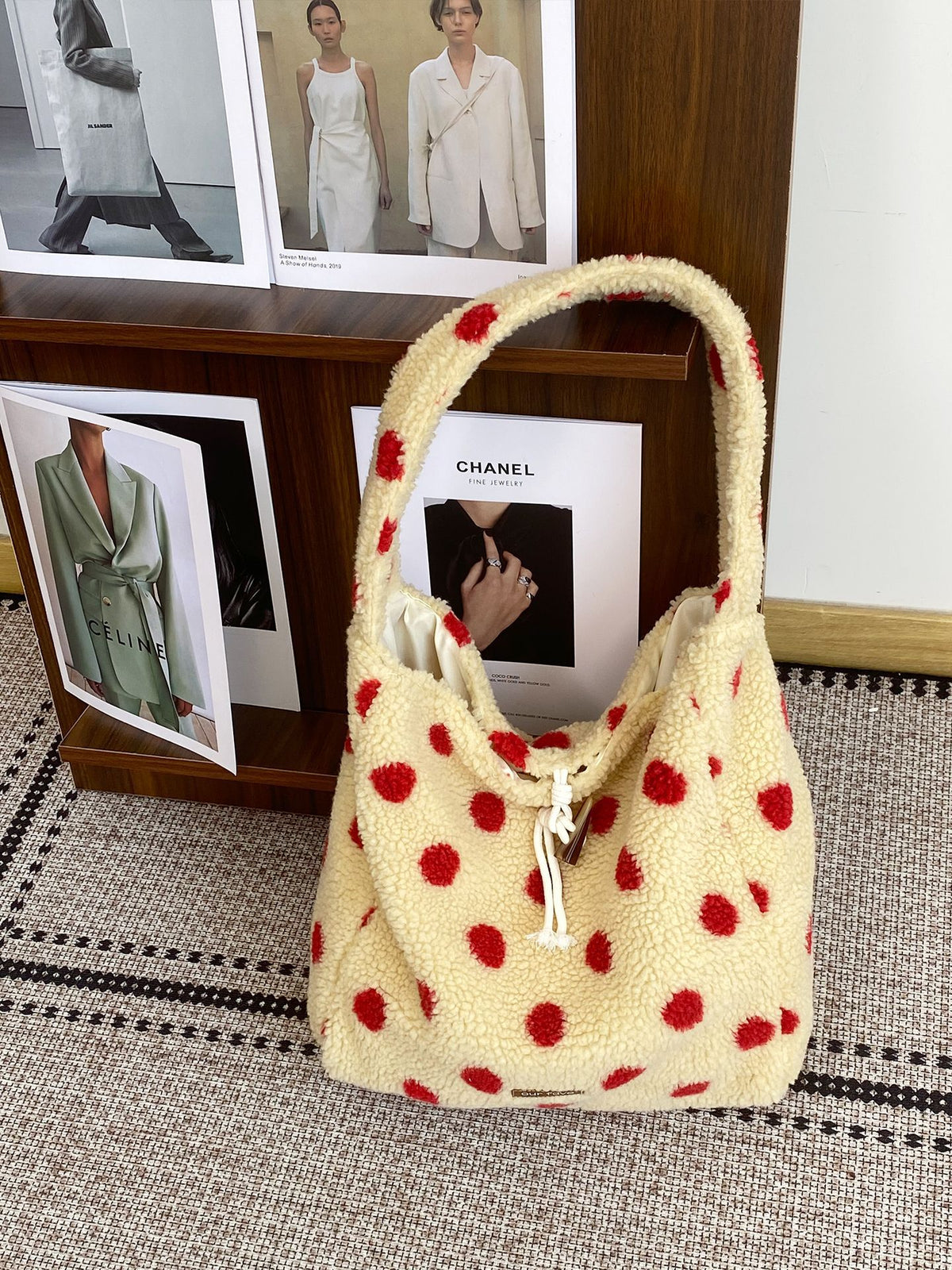 Plush Polka Dot Shoulder Bag - DippedShop Wholesale - #8915