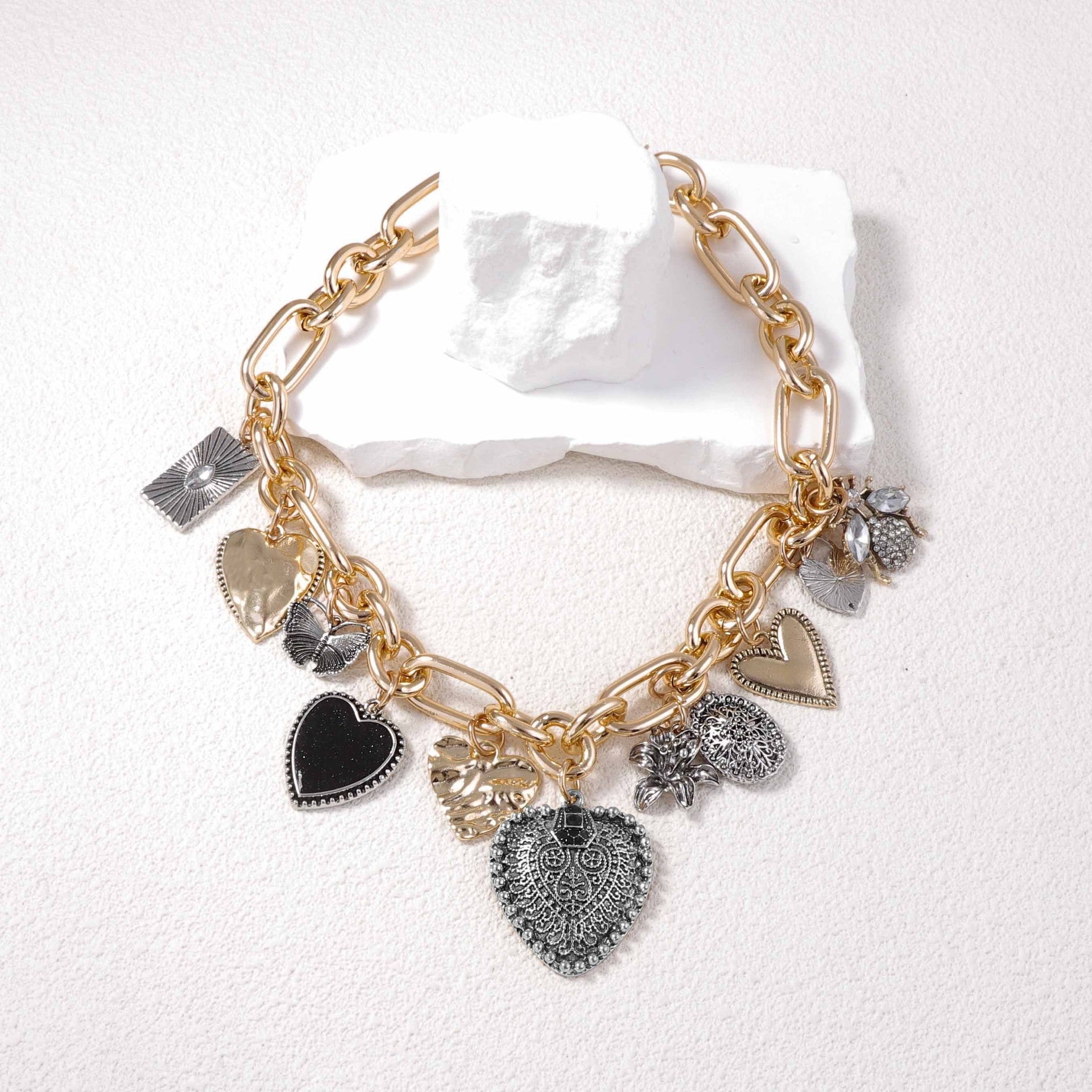 Vintage Heart Pendant Tassel Chain Necklaces 6W6JNC623