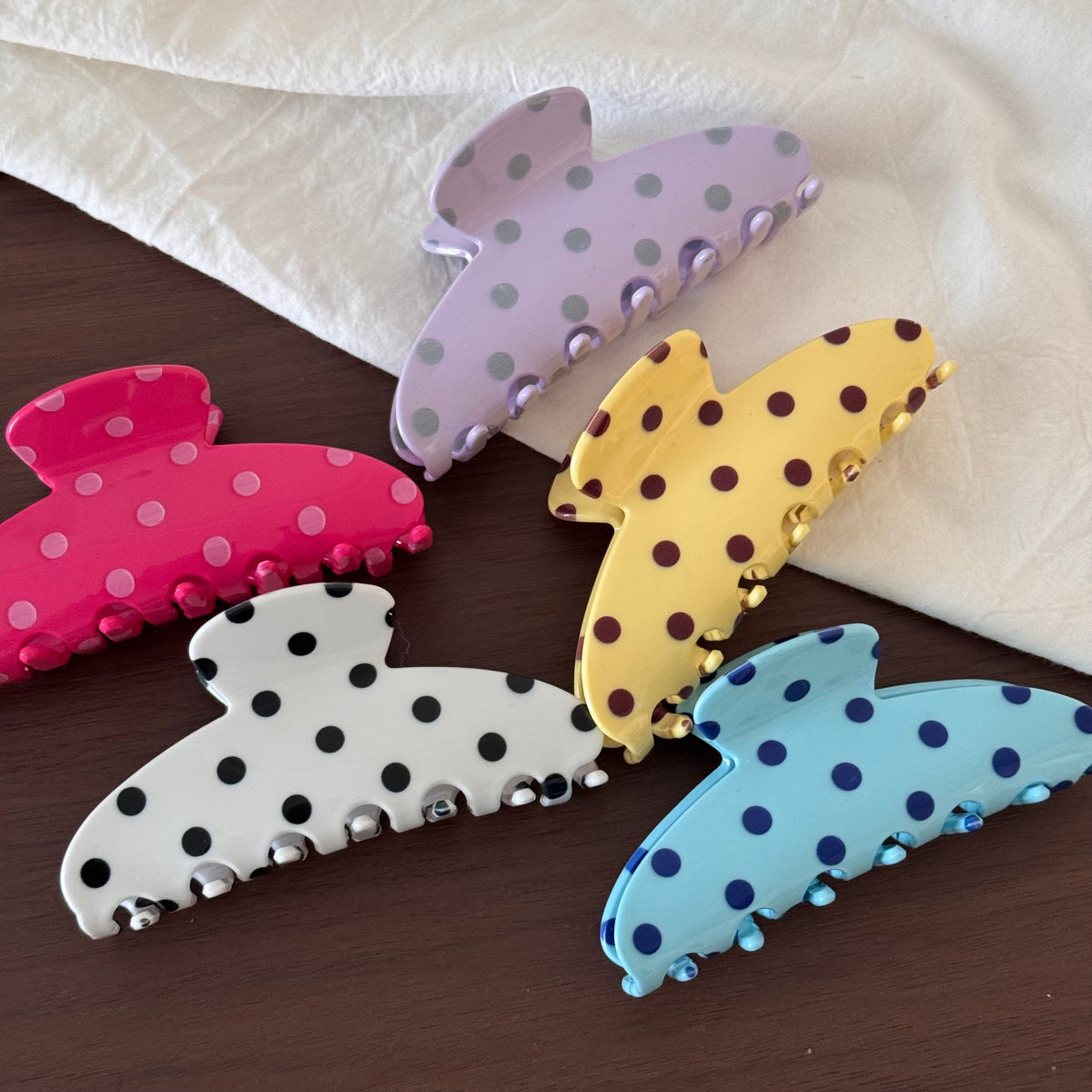 Stylish Polka Dots Large Acetate Hair Claw 8AS6HCP296L