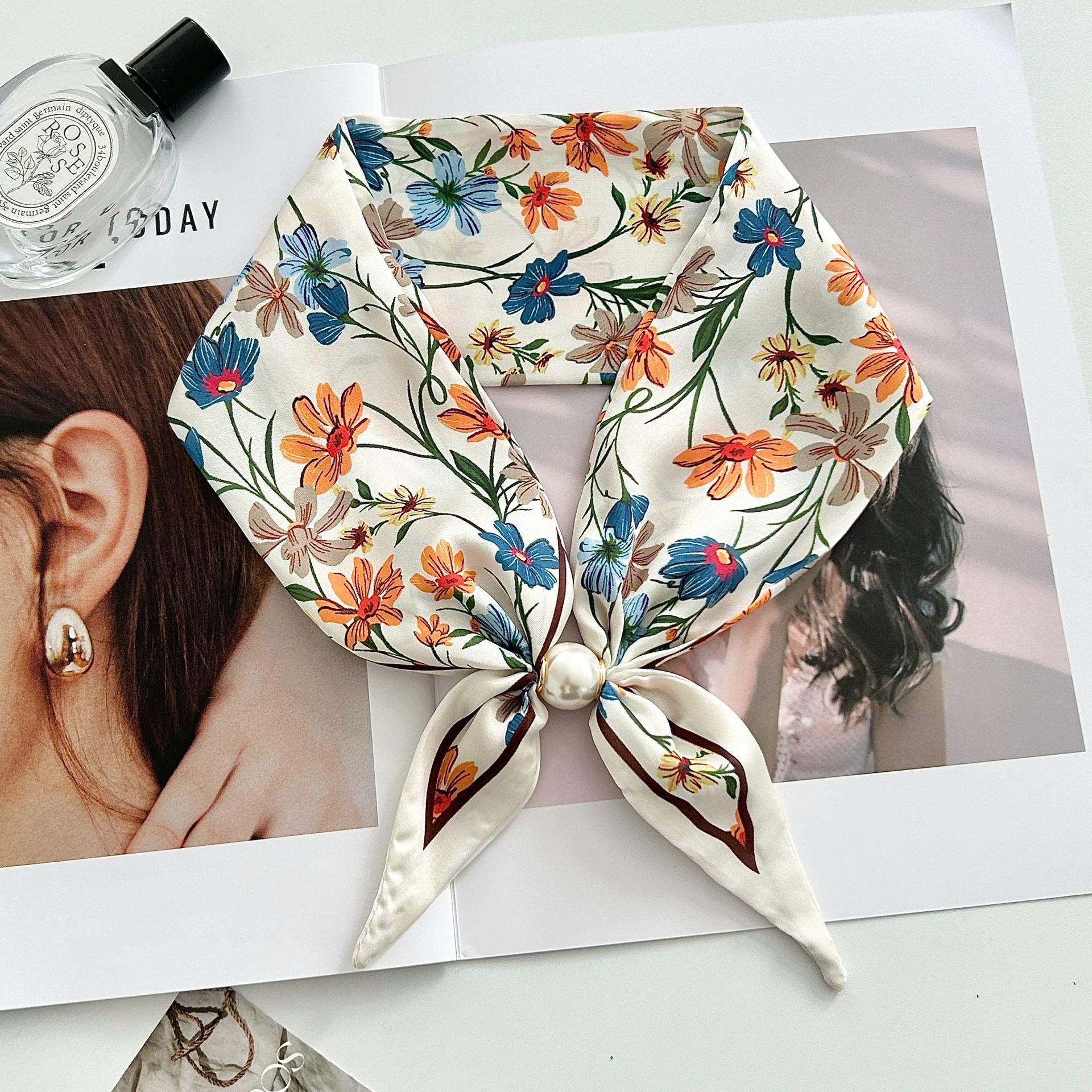 Vintage Floral Print Pearl Solf Silk Scarf MK2BLW6W6NSI64