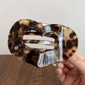 Vintage Curved Hollow Out Heart Hair Claw 8AS6HCP289L
