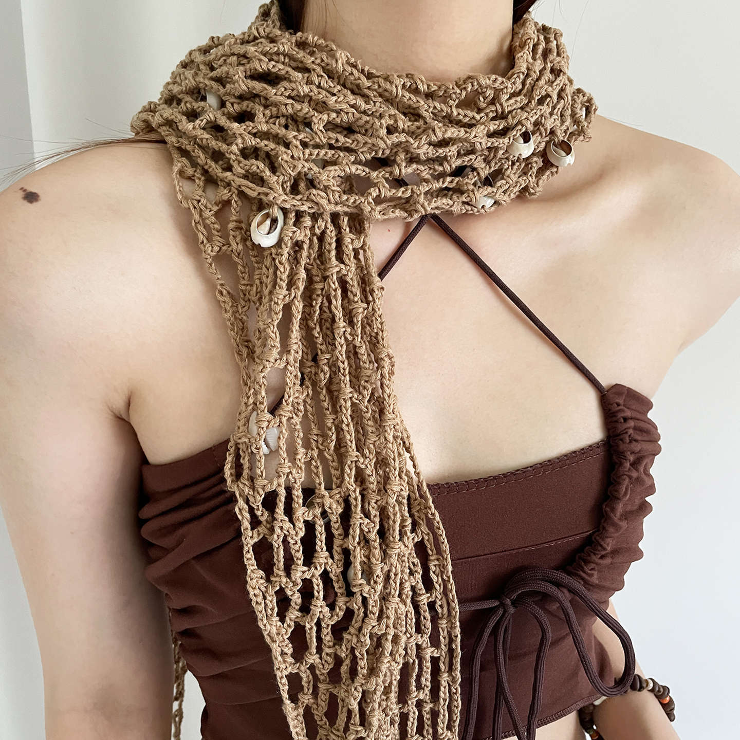 Retro Hand-Crochet Shell Charm Triangle Hip Scarf 6W1SL19