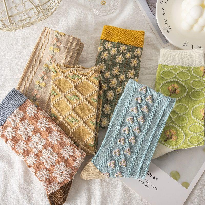 Vintage 3D Floral Embossed Jacquard Crew Socks 6W8FSO663