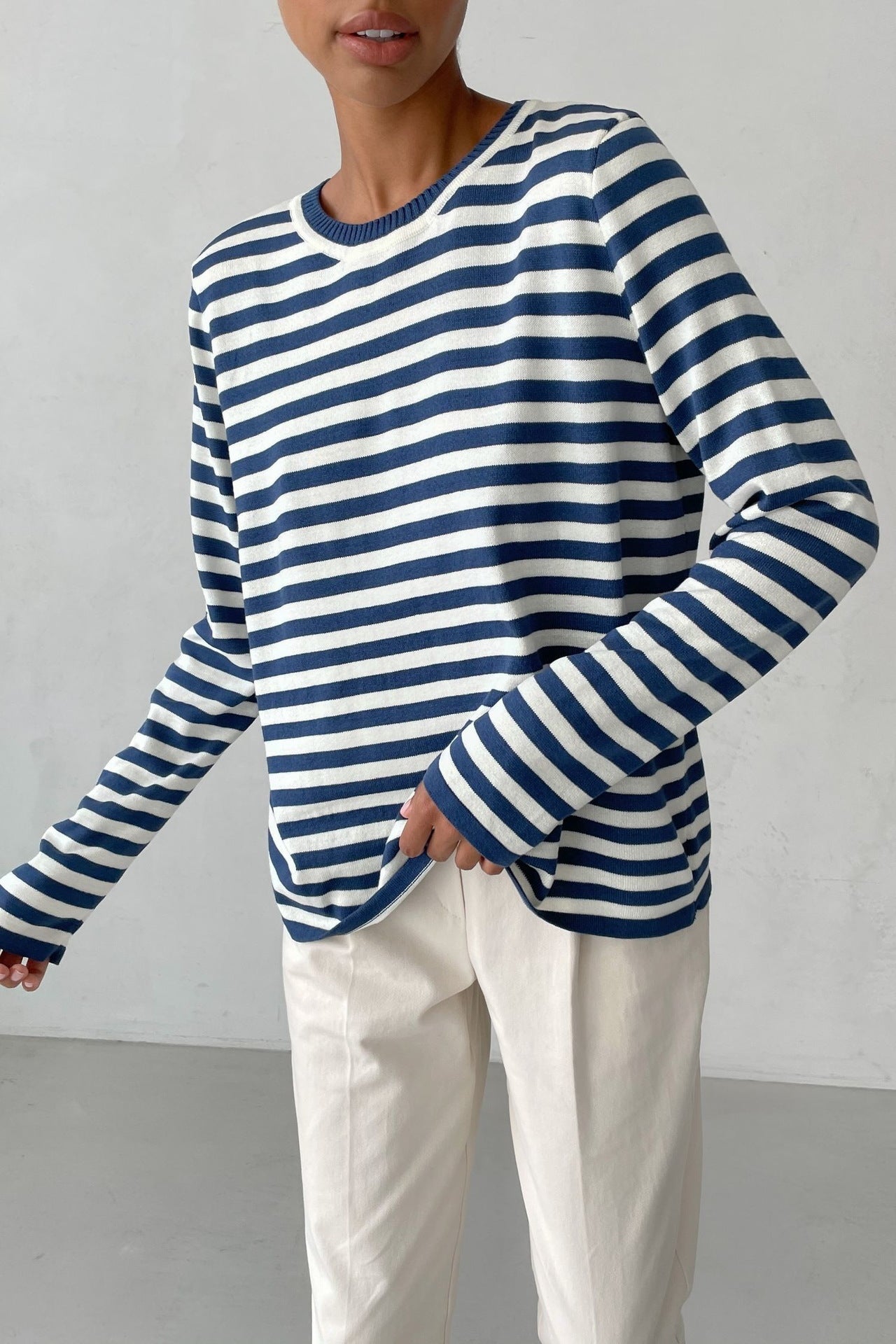 Round Collar Stripe Sweater - DippedShop Wholesale - #3187
