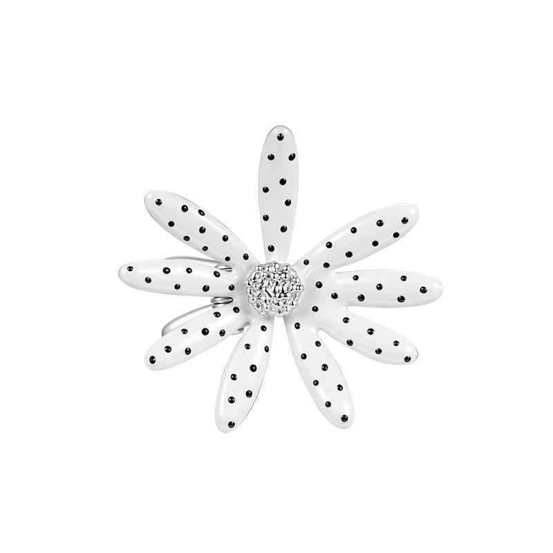 Stylish 3D Rhinestones Daisy Hair Clips 6W6HCP1227