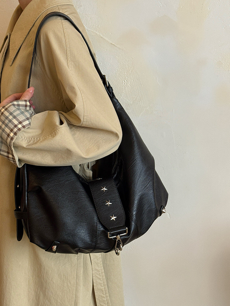 Punk Style Large Capacity Commuter Shoulder Bag 6W10BBG2013