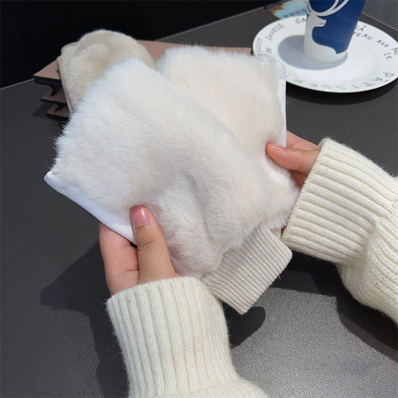 Leopard Faux Fur Fingerless Gloves - DippedShop Wholesale - #0291
