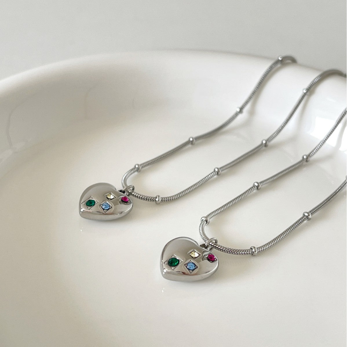 Colorful Cubic Zirconia Heart Pendant Necklace 6W6JNC423