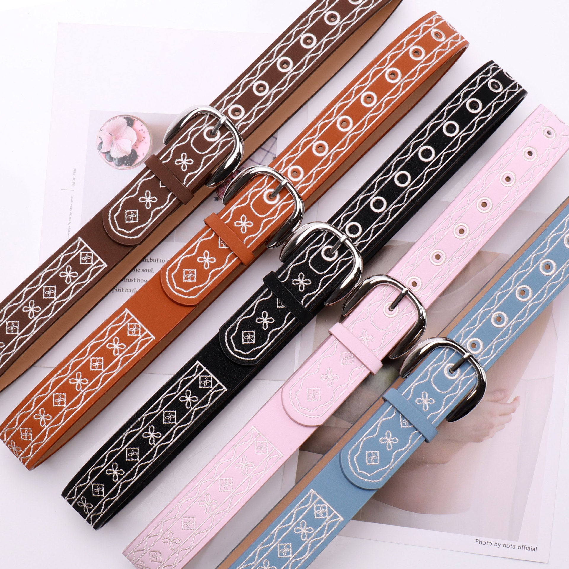 Retro Embroidery Pattern Waist PU Leather Belt MK2LEEP6W6JBT42